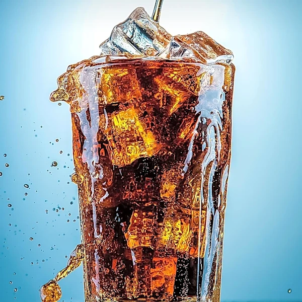 Diet Soda: Evidence-Based Review Clarifies Health Impacts on Weight, Teeth, and Long-Term Risks