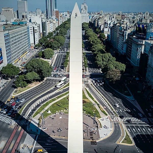 Buenos Aires Explores Rich Cultural Heritage and Economic Opportunities for Tourists