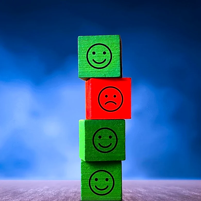 Psychotherapist Offers Strategies to Combat Seasonal Affective Disorder and Winter Blues