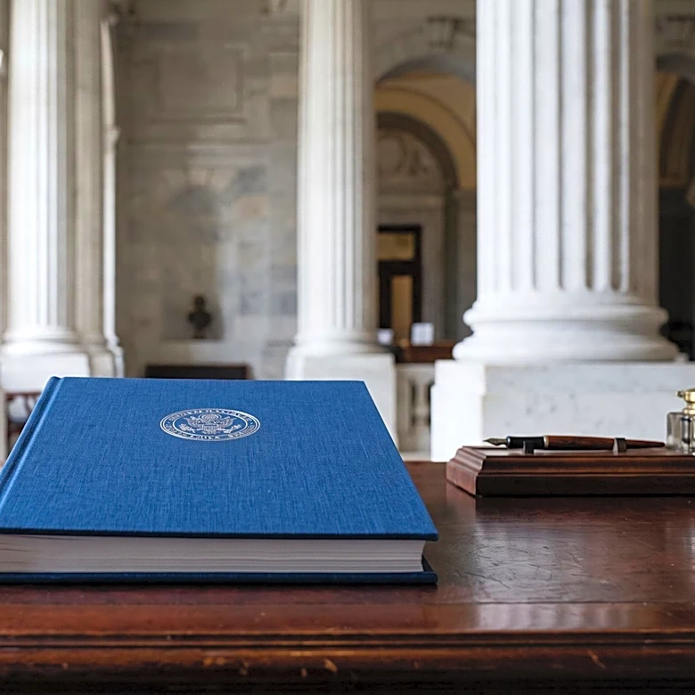 Senators Cruz and Warnock Introduce Bipartisan Bill for AI Commission on Human Dignity