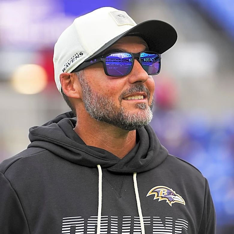 Jesse Minter challenges Ravens players to make roster cuts difficult