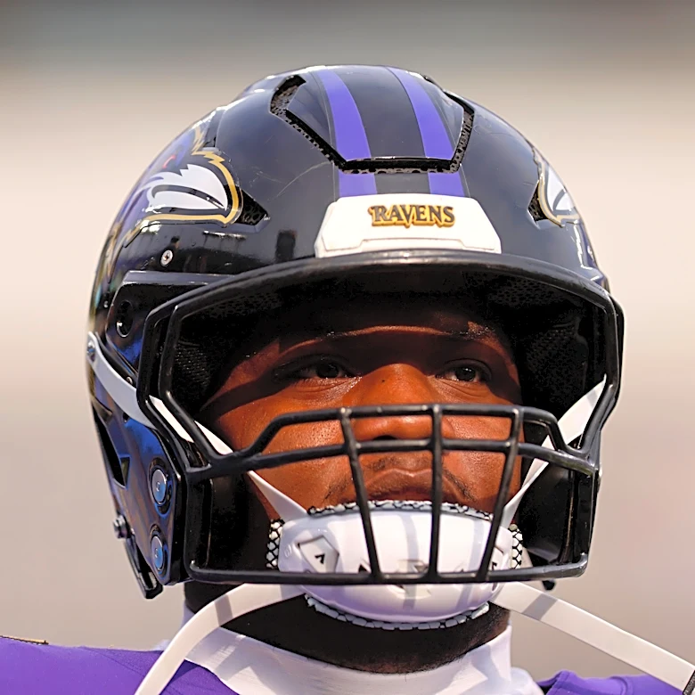 Panthers claim Ravens OL Corey Bullock off waivers