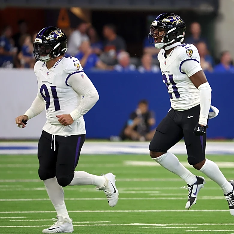 Trey Hendrickson expected to face Saints with cast on injured hand