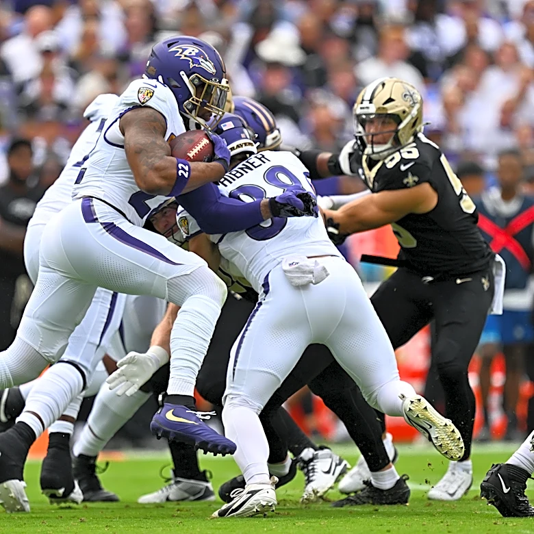 Derrick Henry makes Ravens history with fourth rushing touchdown