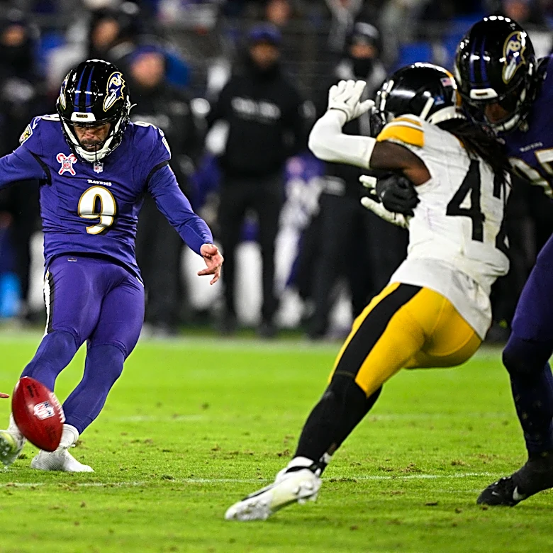 Former Ravens kicker Justin Tucker signs with Kansas City Chiefs