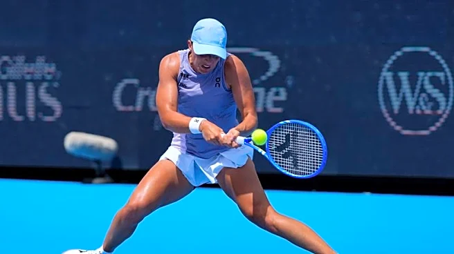 Tennis-Swiatek downs Rybakina to reach maiden Cincinnati Open final