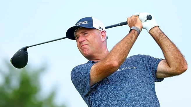 Stewart Cink cards 62 and takes early lead at Ally Challenge