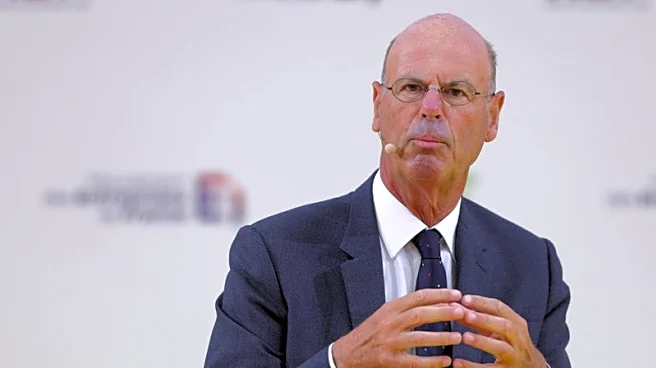 French finance minister sees no risk of financial crisis, despite political woes