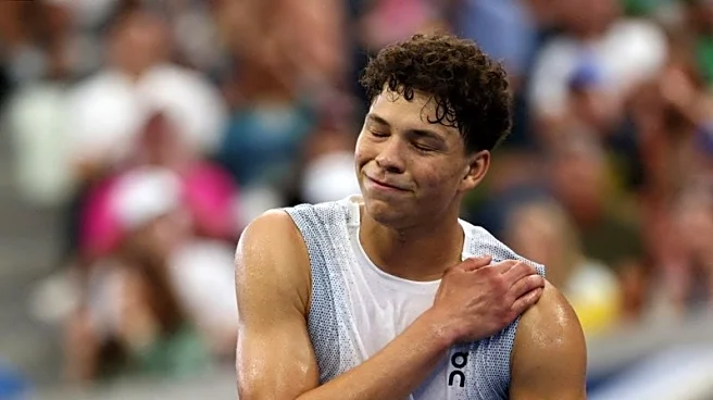 Tennis-Shelton withdraws injured against Mannarino at U.S. Open