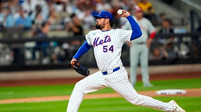 Mariners claim LHP Jose Castillo off waivers from Mets