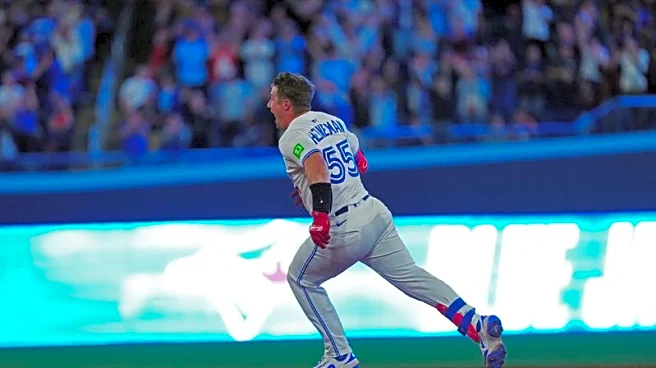 MLB roundup: Blue Jays rally in 9th, top Astros in 10th