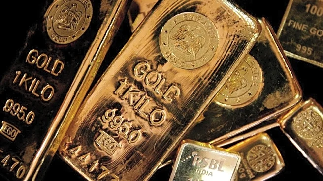 Annual 2026 gold price forecast tops $4,000/oz for first time: Reuters poll