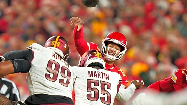Patrick Mahomes, Travis Kelce lead surging Chiefs over Commanders
