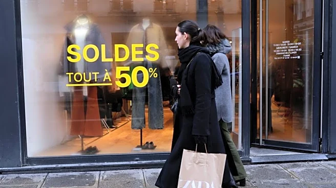 Euro zone consumers maintain benign inflation view, ECB survey shows