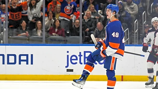 NHL roundup: Islanders stun Blue Jackets with two late goals