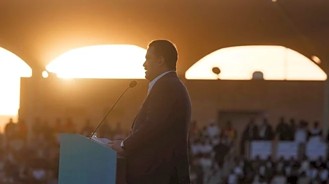 Iraq can disarm factions only when the US withdraws, prime minister says