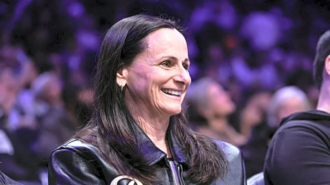 Basketball-Australian Brondello named head coach of WNBA's Toronto Tempo