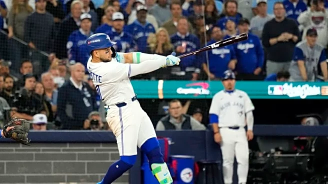 Blue Jays make qualifying offer to star SS Bo Bichette