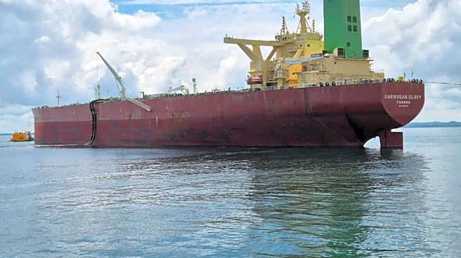 Oil heads for second weekly loss as supply concerns weigh