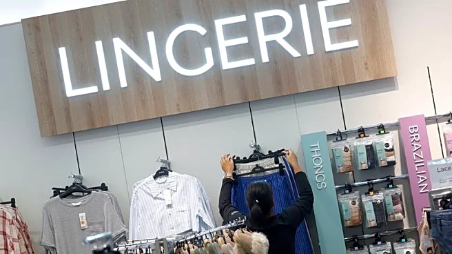 M&S shakes up fashion supply chain to spark online growth