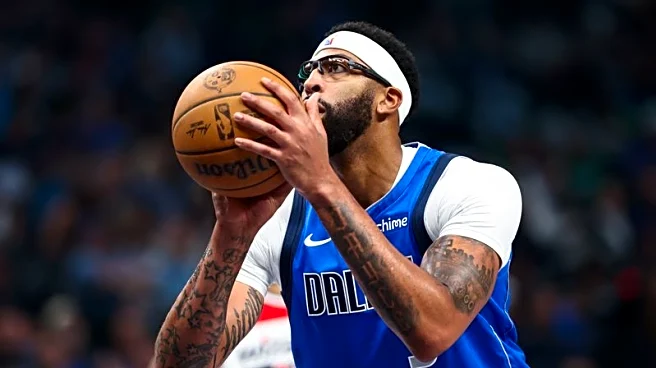 Report: Mavs star Anthony Davis won't play without owner's approval