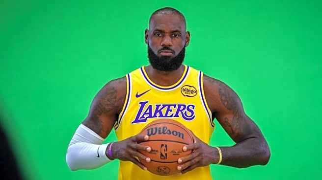 LeBron James inches closer to return as Lakers host Jazz