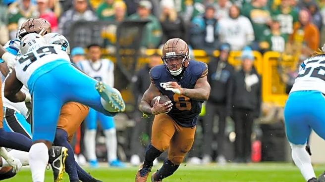 Packers RB Josh Jacobs participates in practice