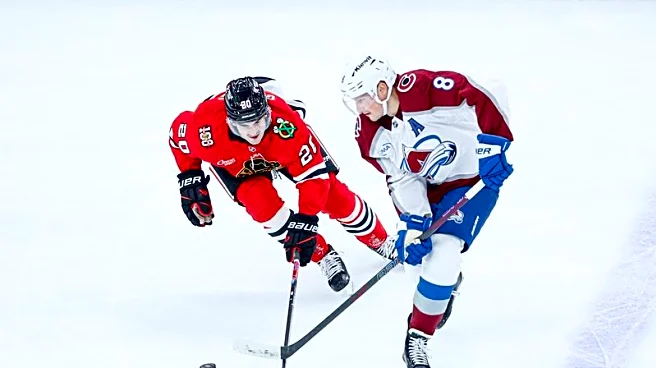 NHL roundup: Avalanche blank Blackhawks for 9th straight win