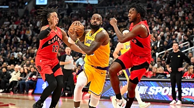 Lakers beat Raptors at buzzer as LeBron James' double-digit scoring streak ends