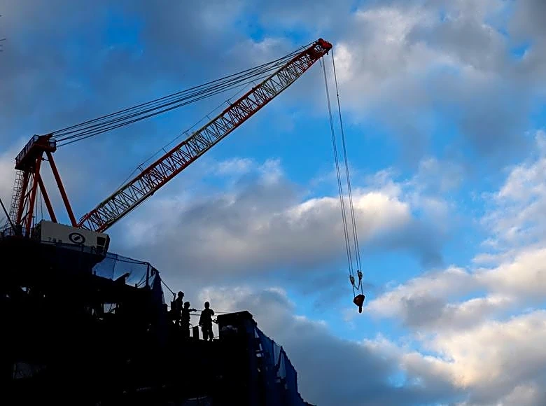 Japan's October real wages fall for 10th month despite upbeat nominal pay