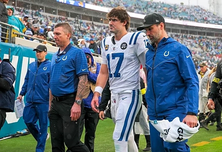 All three Colts QBs hurt; Daniel Jones (Achilles) done for season