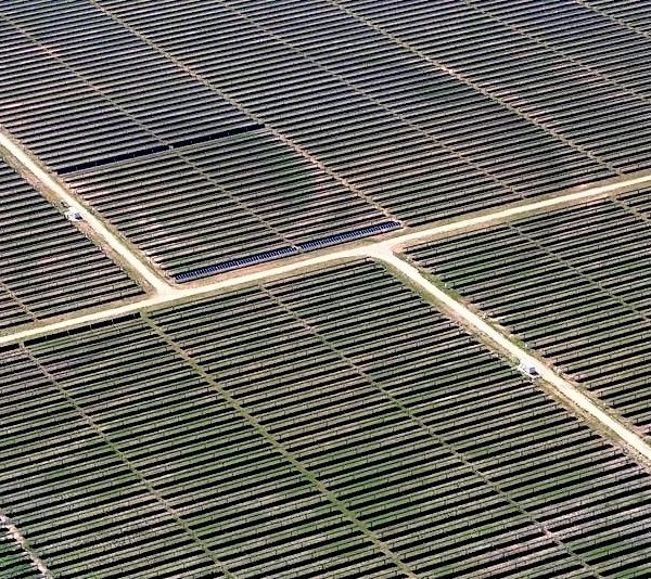 US solar installations jump 49% in third quarter, report says