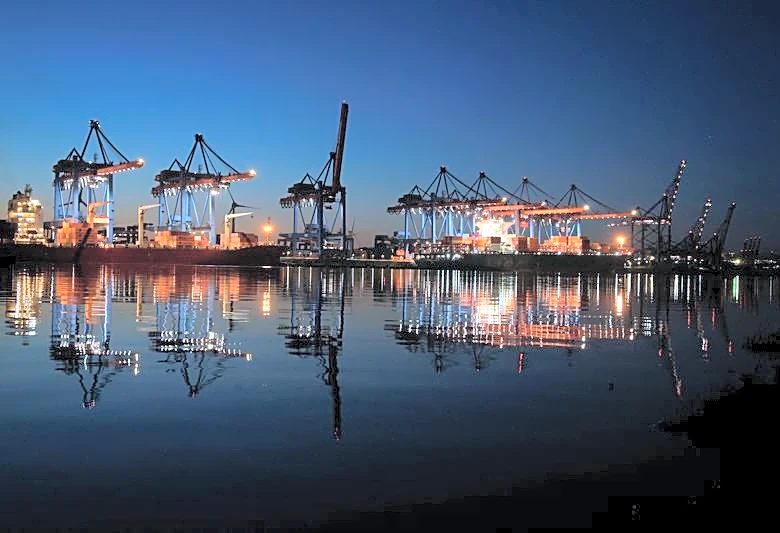 German exports unexpectedly rise in October due to EU trade