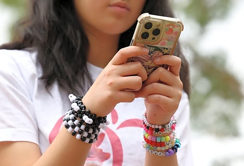 Australia social media ban takes effect in world first