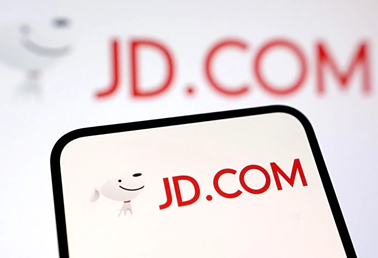Italy sets tough terms on personal data protection to clear Chinese JD.com's takeover of Ceconomy