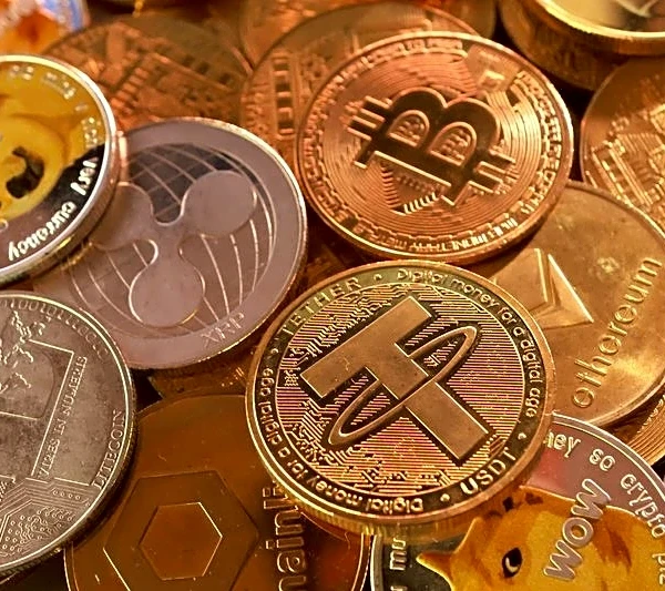 US bank regulator says banks can act as crypto intermediaries