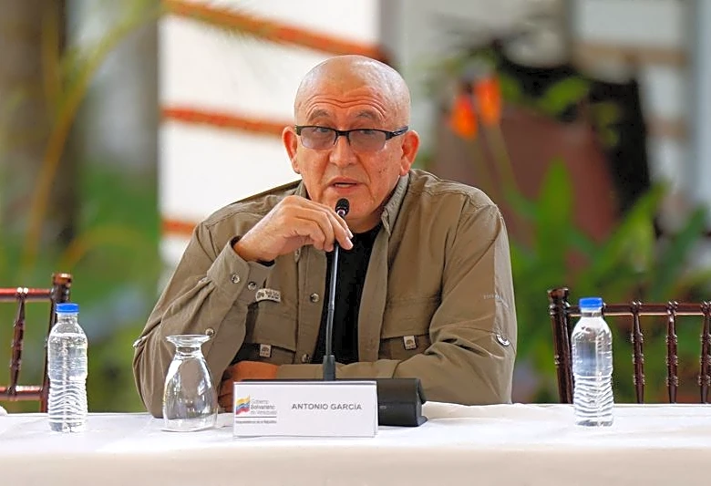 Exclusive-Colombia's ELN rebels willing to resume talks, leader says