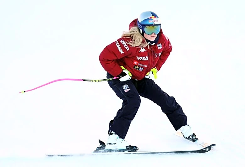 Alpine skiing-Vonn fastest in training for season's first downhill