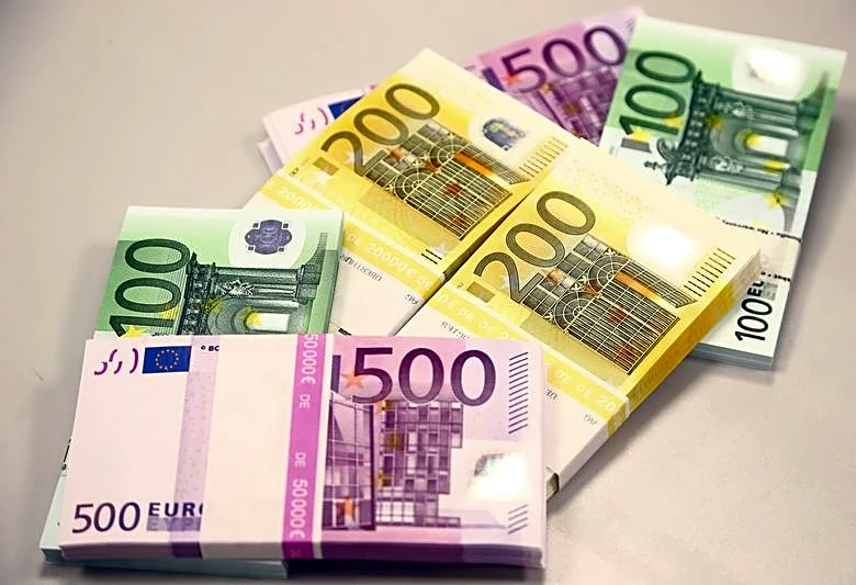 Germany's 10-year yield hits fresh nine-month high, central banks in focus