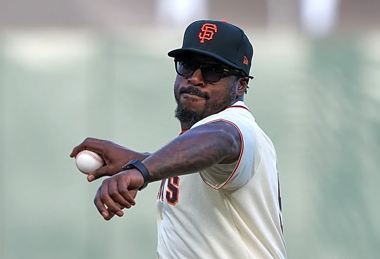 NFL-Willis backs 49ers' bid to play home Super Bowl as 60-day countdown begins