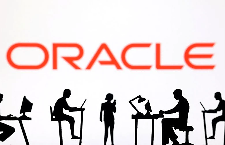 Oracle shares tumble as gloomy forecasts, higher capex reignite AI bubble concerns