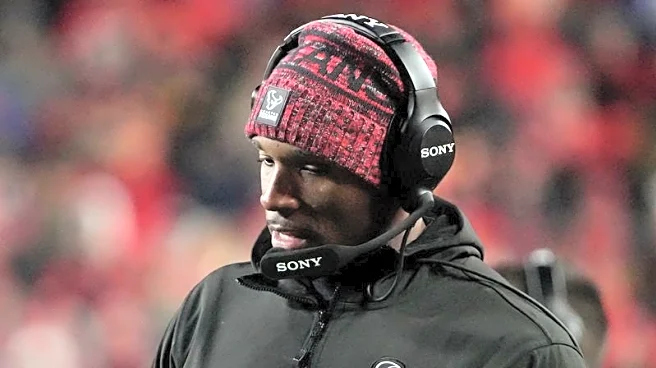 On hot stretch, Texans out to avoid letdown vs. lowly Cardinals