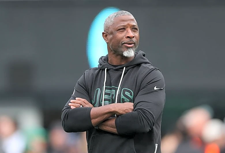 Jaguars continue playoff push, Jets' plan jumbled by injuries