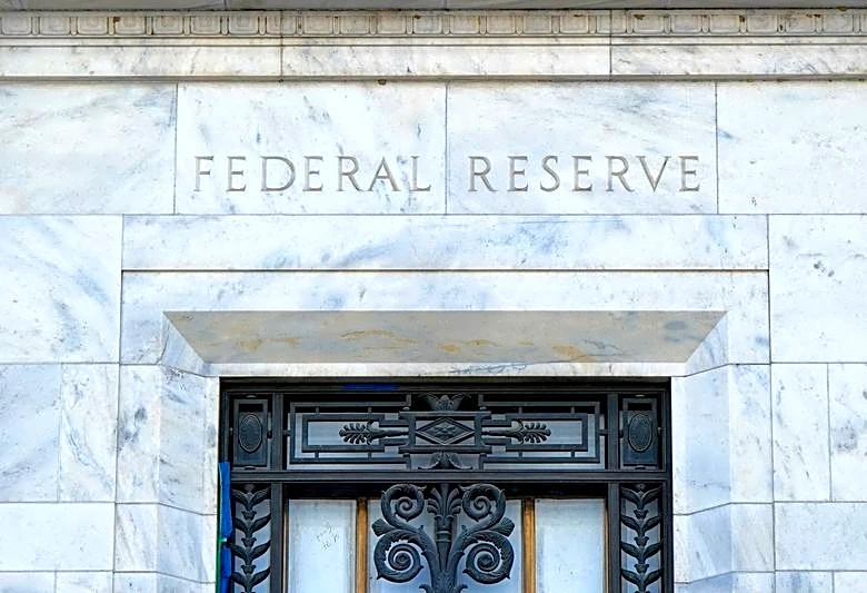 Big central banks edge back towards hiking mode, but Fed keeps cutting