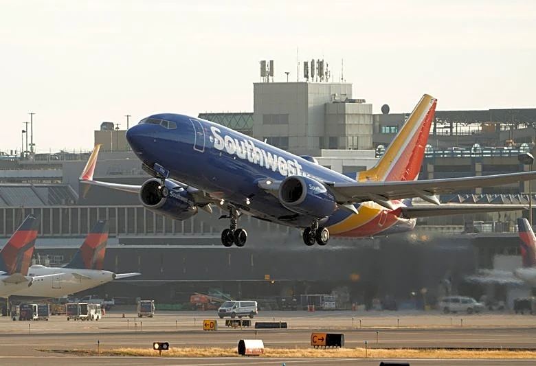 Southwest CEO expects Boeing MAX 7 to be certified around August 2026