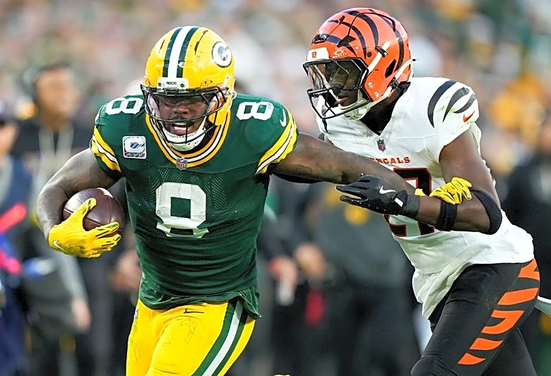 Packers RB Josh Jacobs (knee) sits out practice again