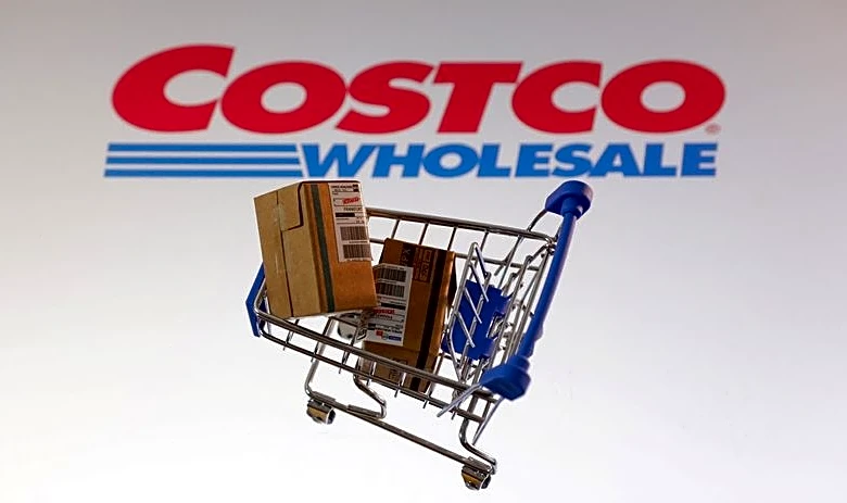 Costco beats quarterly earnings estimates on strong demand ahead of holiday season
