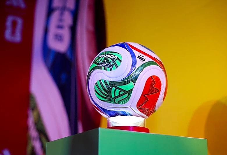 Soccer-Fan group urges FIFA to halt World Cup ticket sales over 'extortionate' prices