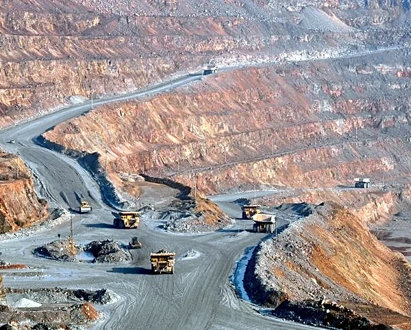 China's Jiangxi Copper sweetens bid for UK-listed SolGold to $1.13 billion