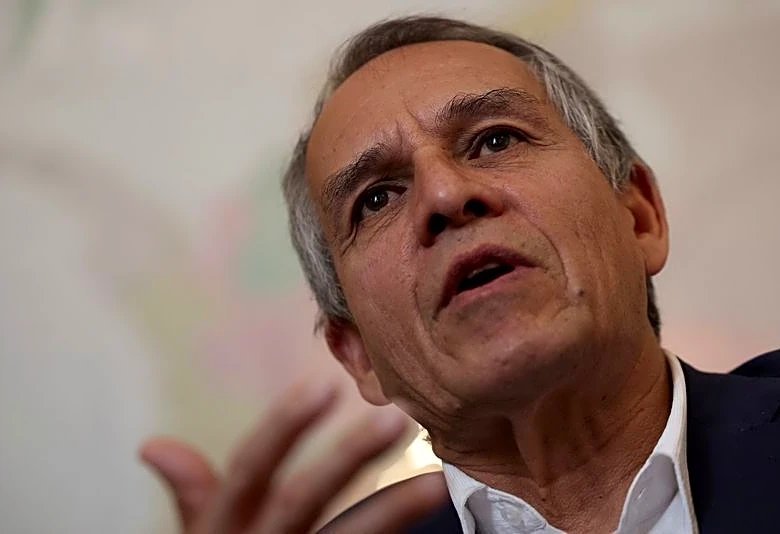 Colombia's Clan del Golfo leaders to face jail in possible peace deal, negotiator says